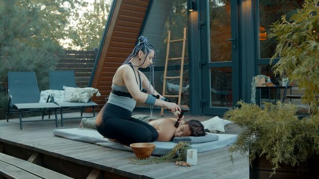 ASMR Massage