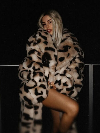 Ava Max