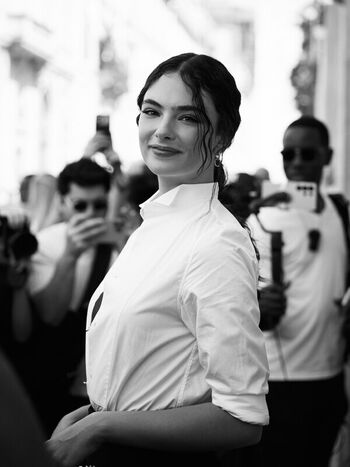 Deva Cassel