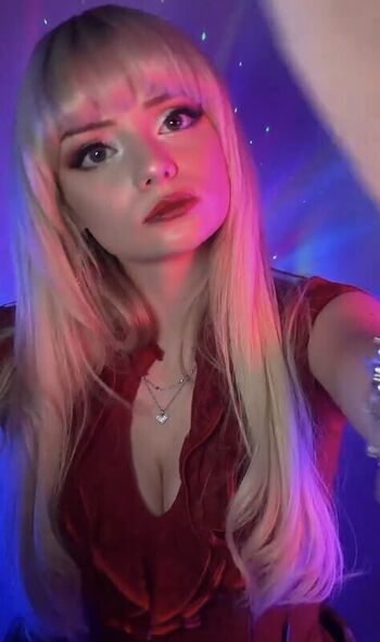 Emma's MySpace