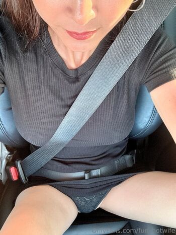 fun_hotwife
