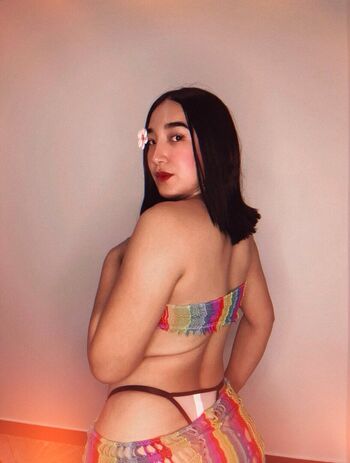 Helen Vásquez