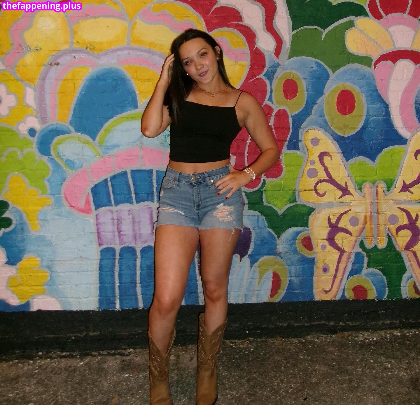 Izzy Moreno