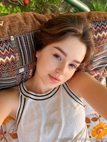 julia_sweets