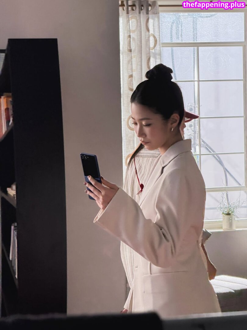 Kazuha Nakamura 中村 一葉