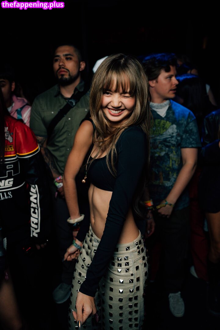 Lisa Blackpink