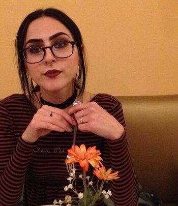 lonelypeaches